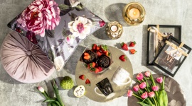 5 pomysłów na personalizowany prezent z okazji Dnia Matki: Salony Agata